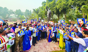 Chaos in the Parliament premises