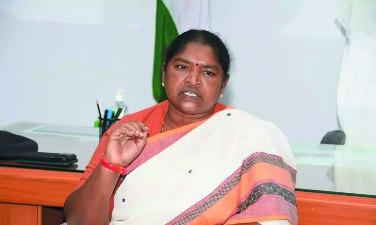 Minister Seethakka