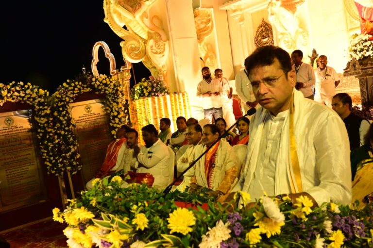 Minister Sridhar Babu