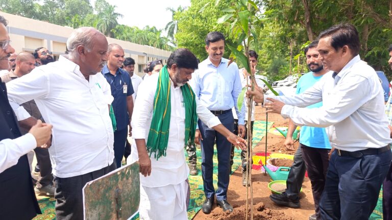 Sonia Gandhi fulfilled the aspiration of a separate state