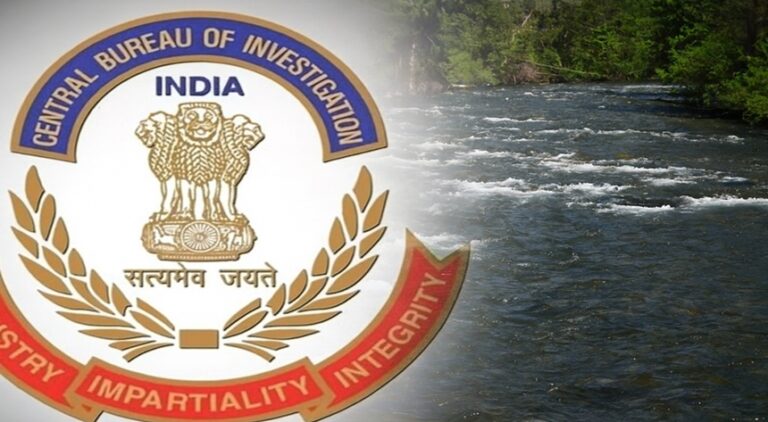 "కాళేశ్వరంపై విచారణ సీబీఐకి ఇవ్వడం ఏఐసీసీ నిర్ణయమా.? రేవంత్‌ రెడ్డి నిర్ణయమా.?.అన్న ప్రశ్నలు ఉత్పన్నం అవుతున్నాయి..దేశంలో సీబీఐ, ఈడీ, ఐటీ వంటి సంస్థలు బీజేపీ జేబు సంస్థలని, ప్రతి పక్షాలపై కేసులు పెట్టి వేధించేందుకే విచారణ సంస్థలను బీజేపీ ఉపయోగిస్తుందని రాహుల్‌ గాంధీ కేంద్రంపై విమర్శలు చేస్తున్నారు..సీబీఐ బీజేపీ చేతిలో కీలుబొమ్మ అని చెప్పి ఇప్పుడు మళ్లీ అదే సీబీఐకి కాళేశ్వరం కేసు ఇవ్వడంలో ఉద్దేశ్యం ఏంటీ.?" కాళేశ్వరం ప్రాజెక్ట్‌లో అవకతవకలపై జస్టిస్‌ ఘోష్‌ కమిషన్‌ ఇచ్చిన నివేదికపై అసెంబ్లీలో ఆదివారం వాడివేడి చర్చ జరిగింది. అధికార విపక్షాల మధ్య డైలాగ్ వార్‌ జరిగింది.ఆరోపణలు ప్రత్యారోపణలతో సభ ఆసాంతం హాట్‌ హాట్‌ గా సభ అర్ధరాత్రి దాటే వరకూ సాగింది. జస్టిస్‌ ఘోష్‌ గొప్పతనాన్ని ట్రెజరీ బెంచ్‌ సభలో చెప్పితే, జస్టిస్‌ ఘోష్‌ కమిషన్‌ సహజ న్యాయ సూత్రాలకు విరుద్దంగా నివేదిక ఇచ్చిందని, ఆరోపణలు ఎదుర్కొంటున్న తమను క్రాస్‌ ఎగ్జామింగ్‌ చేయండా, కమిషన్ ఆఫ్ ఎంక్వైరీ యాక్ట్ 1952లో 8(బి) కమిషన్‌ పట్టించుకోలేదని, ప్రతిపక్షాన్ని బద్నాం చేసే కుట్రలు కాంగ్రెస్‌, జస్టిస్‌ ఘోష్‌ చేశారని ప్రతిపక్షం ఆరోపించింది. చర్చలో పాల్గొన్న బీజేపీ, ఎంఐఎం పార్టీలు ప్రభుత్వం తీరును తప్పుపట్టాయి .ఘోష్‌ కమిషన్‌ ఏర్పాటు జీఓ లోనే ఆర్ధిక అంశాలు, అవినీతి ఎజెండా లేకపోవడంపై విమర్శించాయి. సభలో మంత్రుల భిన్న ప్రకటనలపై ఎంఐఎం పక్ష నేత అక్బరుద్దీన్ ప్రశ్నించారు.ఎలక్టోరల్ బాండ్స్‌ కోసమే కాంగ్రెస్‌ కాళేశ్వరం ప్రాజెక్ట్‌లో పాల్గొన్న నిర్మాణ సంస్థలను ఘోష్‌ కమిషన్‌ విచారణ చేయకుండా మినహాయించారని ఆరోపించారు.అధికారులను,ప్రతిపక్షాలను టార్గెట్‌ చేసేలా ఘోష్ నివేదిక ఉందన్నారు. అప్పుడు ఆర్థిక శాఖ ప్రధాన కార్యదర్శిగా ఉండి, ఇప్పుడు సీఎస్ గా ఉన్న రామకృష్ణారావును ఎందుకు కమిషన్ విచారించలేదని, ఇది ఫేర్‌ ఆండ్ నిజాయితీ నివేదిక ఎలా అవుతుందని ప్రశ్నించారు..ఘోష్ కమిషన్‌ స్వతంత్రంగా పని చేయలేదని,ప్రభుత్వం ఒత్తిడితో నివేదిక ఇచ్చినట్లు ఉందన్నారు..విజిలెన్స్‌ కమిషన్‌, ఎన్డీఎస్ ఇచ్చిన రిపోర్ట్‌ ఉందని మండిపడ్డారు. సభ ప్రతిపక్షాలు లేవనెత్తిన అనేక ప్రశ్నలను, అనుమానాలను ప్రభుత్వం బుల్డోజ్‌ చేసింది..ఒకానొక సమయంలో ట్రెజరీ బెంజ్‌ డిఫెన్స్‌లో పడింది..సభలో ట్రెజరీ బెంచ్‌కు ఉండే అనుకూలతో కమిషన్‌ నివేదికపై చర్చ సజావుగా జరగకుండా,విపక్షాల ప్రశ్నలపై మంత్రులు,సీఎం అసహనానికి గురయ్యారు. కాళేశ్వరంపై ఘోష్ నివేదిక పెద్ద సబ్జెట్‌..తెలంగాణ ఫ్యూచర్‌ను డిసైడ్‌ చేసే అంశం.అలాంటి నివేదికపై షార్ట్ డిస్కషన్ తో వాస్తవాలు బయటకు రాకుండానే ప్రభుత్వం సభను ముగించింది..కాళేశ్వరంలో ఏం జరిగింది..జస్టిస్‌ ఘోష్‌ తన నివేదికలో ఏమిచ్చారో తెలుసుకోవాలన్న ఉత్కంఠతో తెలంగాణ సమాజం ఎదురు చూసింది..అసెంబ్లీలో చర్చ జరిగిన తీరుపై తెలంగాణ సమాజం అసంతృప్తితో ఉంది..ప్రభుత్వం స్వల్పకాలిక చర్చతో ముగించడంతో అనేక ప్రశ్నాలు ప్రజల మెదళ్లను తొలుస్తున్నాయి.రిపోర్ట్‌లో ఏముందో చర్చ లేకుండానే రాజకీయ విమర్శలతోనే సర్కార్ సభను ముగించార్న అసహనం ప్రజల్లో వ్యక్తమౌతుంది.నివేదికలోని వాస్తవాలు బయటపెట్టే చిత్తశుద్ధి ప్రభుత్వంలో కొరవడిందని, ప్రతిపక్షంపై బట్ట కాల్చి మీదేసే ప్రయత్నమే సభలో జరిగిందన్న విమర్శలు వినిపిస్తున్నాయి. కాళేశ్వరం ప్రాజెక్ట్‌ పై తుపాకీ పెట్టి గత ప్రభుత్వాన్ని బద్నాం చేయాన్న కాంగ్రెస్‌ వ్యూహం పూర్తి స్థాయిలో సక్సెక్‌ కాలేదు..కేసీఆర్‌, హరీష్‌ రావును రాజకీయంగా ఇబ్బంది పెట్టాలన్న రేవంత్‌ ఎత్తులు ఫలించలేదు.ఘోష్‌ కమిషన్‌లో తప్పులపై బీఆర్ఎస్‌తో పాటు బీజేపీ, ఎంఐఎం ఎత్తి చూపడంతో సర్కార్‌ డిఫెన్స్‌లో పడ్డది..బీఆర్ఎస్‌ను టార్గెట్‌ చేసే క్రమంలో బీజేపీ, ఎంఐఎంలను వ్యూహత్మంగా తనమైపు తిప్పుకుని సభలో ఒంటరి చేయాలనుకున్న సీఎం రేవంత్ రెడ్డి ఎత్తులు విఫలం అయ్యాయి.సభలో కాంగ్రెస్‌ దాని మిత్ర పక్షం సీపీఐ మినహా మిగతా ప్రతిపక్షాలన్నీఒక్కటయ్యాయి. బీఆర్ఎస్‌కు వాదనతో ప్రత్యేక్షంగా ఏకీభవించకున్న ఘోష్ నివేదికలో లోపాలపై విమర్శలు ఒకేలా ఉన్నాయి..అవినీతి అంశాలు, తీసుకోవాల్సిన చర్యలపై నివేదికలో లేకపోవడంతో నివేదికను తప్పుబట్టారు. కాళేశ్వరం నివేదికపై ఎలాంటి విచారణ చేయాలో ప్రభుత్వం ముందే నిర్ణయం తీసుకుంది. కేసును సీబీఐకి అప్పగించేందుకు సిద్దమైంది.బీఆర్ఎస్‌ను ఇరుకున పెట్టాలన్న ఉద్దేశ్యంతో అసెంబ్లీలో చర్చించి చర్యలు తీసుకుట్టాం అని ప్రభుత్వం చెప్పింది..అయితే నివేదికపై పూర్తి స్థాయిలో చర్చ లేకుండానే ప్రభుత్వం తాను చేయాల్సింది చేసింది. .గతంలో సీబీఐకి ఫిర్యాదు చేసిన రేవంత్‌ ఇప్పుడు కేసును సీబీఐకి అప్పగించేందుకు అసెంబ్లీని ఒక రాజకీయ ఎత్తుగడగా వాడుకున్నారు. కాళేశ్వరంపై కాంగ్రెస్ చేతులెత్తేసినట్లు స్పష్టం అవుతుంది.కేసును రాష్ట్ర ప్రభుత్వం నుంచి సీబీఐకి అప్పగించడంతో బంతి కేంద్రం కోర్ట్‌లోకి నెట్టడంతో అనేక అనుమానాలు వ్యక్తం అవుతున్నాయి.గతంలో సీబీఐపై ఫిర్యాదు చేసిన రేవంత్‌ ఇప్పుడు ఎందుకు సీబీఐ విచారణకు ఇవ్వడం లేదన్న బీజేపీ ఒత్తిడితోనే..కమిషన్‌ నివేదికలో రాష్ట్ర ప్రభుత్వానికి విచారణాంశం దొరక్కపోవడంతో వ్యూహత్మంగా బంతిని కేంద్రం పరిధిలోకి నెట్టారన్న చర్చ ఉంది. కమిషన్‌ నివేదికలో లోపాలున్నాయన్న ప్రశ్నలు వస్తుండటంతో అది కోర్ట్‌లో నిలుస్తుందా..? లేదా.? అన్న అనుమానాలున్నాయి..కోర్ట్ కమిషన్‌ నివేదికను రద్దు చేస్తే ఆ బద్నాం కాంగ్రెస్‌పై పడుతుంది..ఈ నేపథ్యంలో సీబీఐకి ఇస్తే కోర్ట్‌లో ఎలాంటి తీర్పు వచ్చిన తాను సేఫ్‌ జోన్లో ఉండవచ్చనే ఉద్దేశ్యంతోనే కేంద్రం పరిధిలోని సీబీఐకి ఇచ్చారన్న డౌట్స్ పొలిటికల్ సర్కిల్స్ లో వినిపిస్తున్నాయి. మరోవైపు కాళేశ్వరంపై విచారణ సీబీఐకి ఇవ్వడం ఏఐసీసీ నిర్ణయమా.?.రేవంత్‌ రెడ్డి నిర్ణయమా.?.అన్న ప్రశ్నలు ఉత్పన్నం అవుతున్నాయి..దేశంలో సీబీఐ, ఈడీ, ఐటీ వంటి సంస్థలు బీజేపీ జేబు సంస్థలని, ప్రతి పక్షాలపై కేసులు పెట్టి వేధించేందుకే విచారణ సంస్థలను బీజేపీ ఉపయోగిస్తుందని రాహుల్‌ గాంధీ కేంద్రంపై విమర్శలు చేస్తున్నారు..సీబీఐ బీజేపీ చేతిలో కీలుబొమ్మ అని చెప్పి ఇప్పుడు మళ్లీ అదే సీబీఐకి కాళేశ్వరం కేసు ఇవ్వడంలో ఉద్దేశ్యం ఏంటీ.? జాతీయ స్థాయిలో పక్షపాతంగా విచారణలు చేస్తుందన్న సీబీఐ..కాళేశ్వరం కేసులో సీబీఐ నిస్పక్షపాతంగా విచారణ చేస్తుందన్న గ్యారంటీ ఏందీ.?..విచారణ సంస్థలపై ఏఐసీసీ స్టాండ్ ఎంటీ.?.కాంగ్రెస్‌ పట్ల సీబీఐ, ఈడీలు కక్ష పూరితంగా వ్యవహరిస్తాయి. కాంగ్రెస్ అధికారంలో ఉన్న రాష్ట్రాల్లో కేసుల విచారణ మరోలా ఉంటుందా.?.. అసలు కోర్ట్‌ లో నిలవని నివేదికపై సీబీఐ కేసు నమోదు చేస్తుందా.?. ఒకవేళ రేవంత్ రెడ్డిపై ప్రేమతో కేంద్రం ఆదేశాలతో కేసు నమోదు చేస్తే, నివేదికను న్యాయ స్థానం రద్దు చేస్తే కేసు నిలుస్తుందా..?.ఇలా రాష్ట్ర పరిధి నుంచి కేంద్ర పరిధిలోకి కాళేశ్వరం కేసు నెట్టడంలో వ్యూహం ఏంటన్న మౌళిక ప్రశ్నాలు వస్తున్నాయి. పదేపదే బీజేపీ-బీఆర్ఎస్‌ ఒక్కటే అని విమర్శలు చేసే కాంగ్రెస్‌.సీబీఐ కేంద్రం చేతిలో కీలుబొమ్మ అనే రాహుల్‌ గాంధీలు.మరి కాళేశ్వరంపై విచారణ సీబీఐకి ఇస్తే వాస్తవాలు బయటకు వస్తాయని ప్రజలు ఎలా నమ్ముతారు.?.అదే సమయంలో కాంగ్రెస్‌ బీఆర్ఎస్‌ ఒక్కటే అని ప్రచారం చేసే బీజేపీ.ఇప్పుడు రెండు పార్టీలు ఒక్కటే అయితే కేంద్రం పరిధిలో ఉన్న సీబీఐ విచారణకు ఎందుకు ఇస్తుంది.?. దీనికి జాతీయ పార్టీలు సమాధానం చెప్పాలి.లేకపోతే బీఆర్ఎస్‌ను వేధించడంలో కాంగ్రెస్‌ బీజేపీలు ఒక్కటే అన్న అభిప్రాయం తెలంగాణ ప్రజల్లో బలపడుతుంది. నిజానికి కేసీఆర్‌ను ఇబ్బంది పెట్టేందుకు ఇప్పటి వరకూ బీజేపీకి ఎలాంటి అవకాశం దొరకలేదు.కేసీఆర్‌ చుట్టూ ఉచ్చు బిగించేందుకు రేవంత్‌ బీజేపీ ప్లాన్‌ చేస్తుందా అన్న అనుమానాలు వ్యక్తం అవుతున్నాయి.కేసులతో వేధించి లొంగదీసుకోవడం బీజేపీ కి అలవాటు.కేసీఆర్‌ విషయంలో కూడా అదే వ్యూహంతో ఉన్నారు.గతంలో కవితను అడ్డుపెట్టుకుని కేసీఆర్‌ను దారికి తెచ్చుకునే ప్రయత్నం చేసి విఫలం అయ్యింది.దీంతో కేసీఆర్‌ను బీఆర్ఎస్‌ను తన గుప్పిట్లోకి తెచ్చుకునేందుకు రేవంత్‌ రెడ్డిని ముందుపెట్టి సీబీఐ విచారణతో తన పరిధిలోకి తెచ్చుకునే ప్రయత్నం చేశారు.ఈ నేపథ్యంలోనే ఏ విచారణ సంస్థలపై హైకమాండ్ పోరాటం చేస్తున్నారో అదే సంస్ధలకు విచారణ బాధ్యతలు అప్పగించారు. అంతేకాదు,కమిషన్‌ ఇచ్చిన నివేదికలో అవినీతిపై ఎక్కడ ప్రస్తావించలేదు.ఈ క్రమంలో సీబీఐ విచారణతో కేసీఆర్‌ టార్గట్‌ చేసినట్లు కనిపిస్తుంది..అయితే సీబీఐ విచారణ అంటే అది కేంద్రం చేతిలో ఆయుధం మాత్రమే తప్ప అది ఎప్పటికీ పూర్తి అవుతుందో నేరం నిరూపించేందుకు ఏన్నేళ్లు పట్టుతుందో చెప్పలేం..తరాలు మారిన విచారణ పూర్తికాదు.సీబీఐ విచారించిన 99 శాతం కేసులు కోర్ట్‌లు కొట్టేశాయి..నేరం నిరూపించడంలో విఫలం అయిన చరిత్ర సీబీఐకి ఉంది. మొదట సీబీఐకి కేసు అప్పగించి, నెక్ట్ ఈడీని రంగంలోకి దించే అవకాశం ఉంది.సీబీఐ కేసు నమోదు చేస్తే దర్యాప్తు సంస్థనే నేరం నిరూపించాలి..అదే ఈడీ నేరారోపణ చేస్తే నిందిడులే నిర్దోషిత్వాన్ని నిరూపించుకోవాల్సి ఉంటుంది..ఈ లాజిక్‌తో రేవంత్‌, బీజేపీలు కేసీఆర్‌ను జైల్లో పెట్టే ప్రయత్నాలు చేస్తున్నట్లున్నారు. కాళేశ్వరంపై సీబీఐ విచారణ అనేది ఒక రాజకీయ ఎత్తుగడే. అది ఎప్పుడు తేలుతుందో చెప్పలేం.సీబీఐ విచారణకు కేసీఆర్‌, హరీష్ రావు తప్పకుండా సహకరించాలి.సహకరిస్తారు కూడా. అయితే సీబీఐ విచారణతో బీఆర్ఎస్‌ను కొంత ఇబ్బంది పెట్టే ప్రయత్నం కాంగ్రెస్‌ బీజేపీ చేయవచ్చు.కానీ అది రాష్ట్రంలో కాంగ్రెస్‌కు నష్టం చేస్తుంది తప్ప లాభం ఉండదు..బీజేపీ కాంగ్రెస్‌ కలిసి బీఆర్ఎస్‌ను రాజకీయంగా టార్గెట్‌ చేస్తున్నారన్న బలమైనవాదన తెలంగాణ సమాజం నుంచి వస్తుంది. -తోటకూర రమేష్