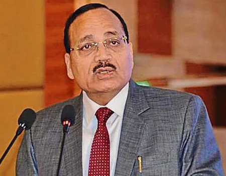 కోర్టుల్లో ఖాళీలను త్వరితగతిన భర్తీ చేయాలి