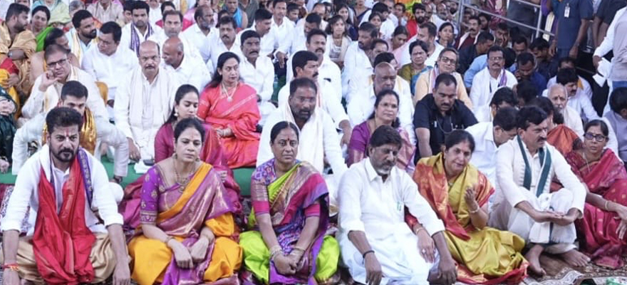 కల్యాణంలో పాల్గొన్న‌ డీజీపీ దంపతులు