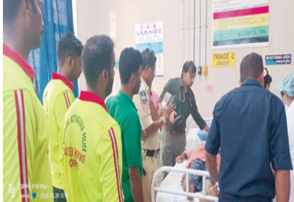 గోదావరిలోకి దూకి తల్లీబిడ్డల ఆత్మహత్యాయత్నం