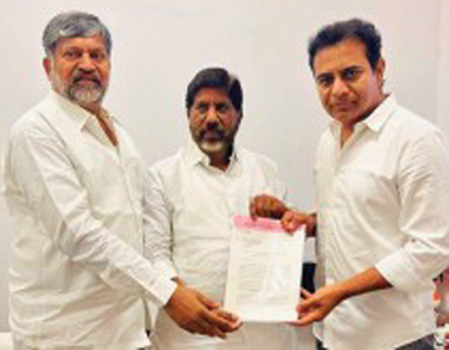 సంక్షోభంలో సిరిసిల్ల వ‌స్త్ర ప‌రిశ్ర‌మ‌