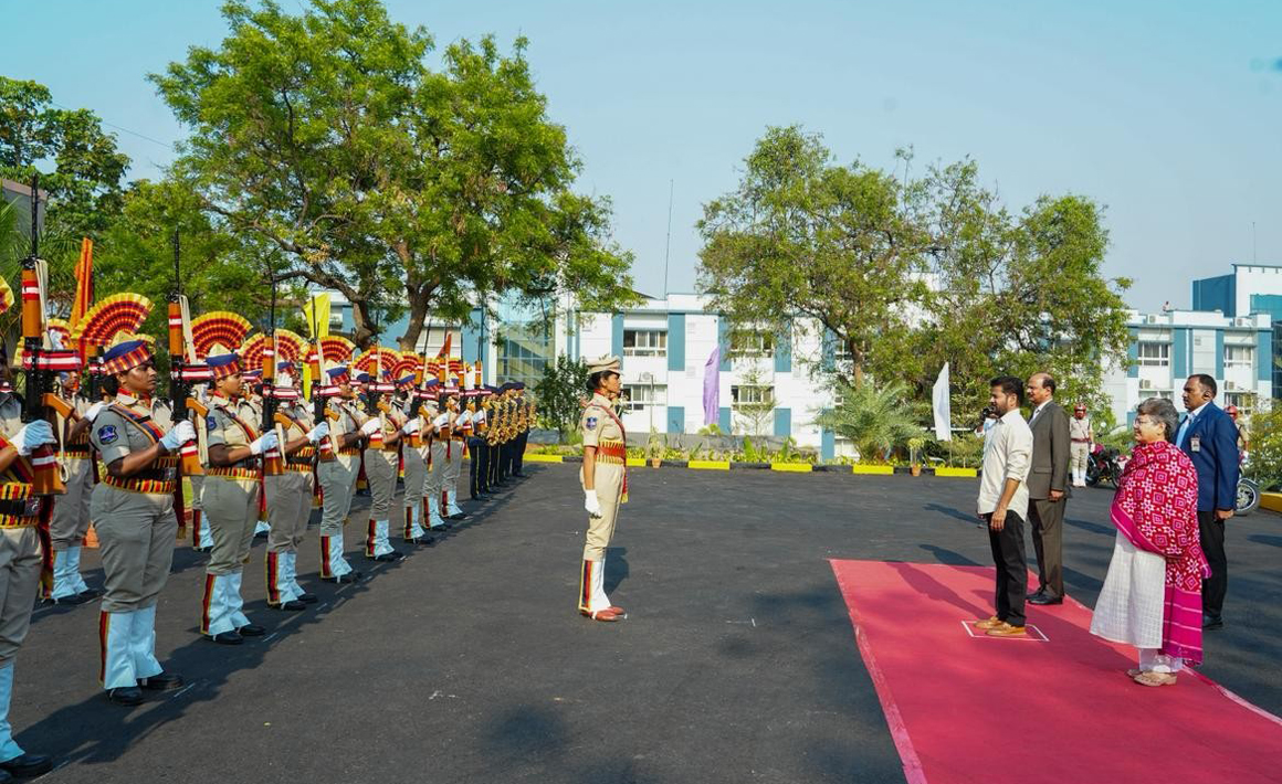 పోలీసు వ్యవస్థ అప్ గ్రేడ్‌ కావాలి
