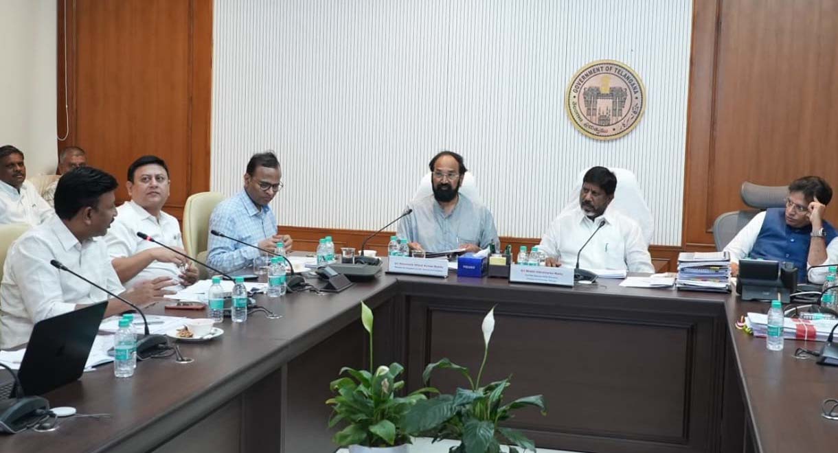 అదనపు ఆదాయ వనరుల పెంపుపై దృష్టి పెట్టాలి
