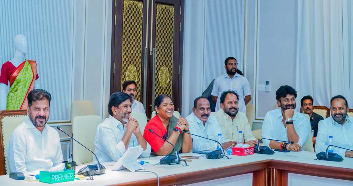 దేశానికి ఆదర్శం మన మహిళలు