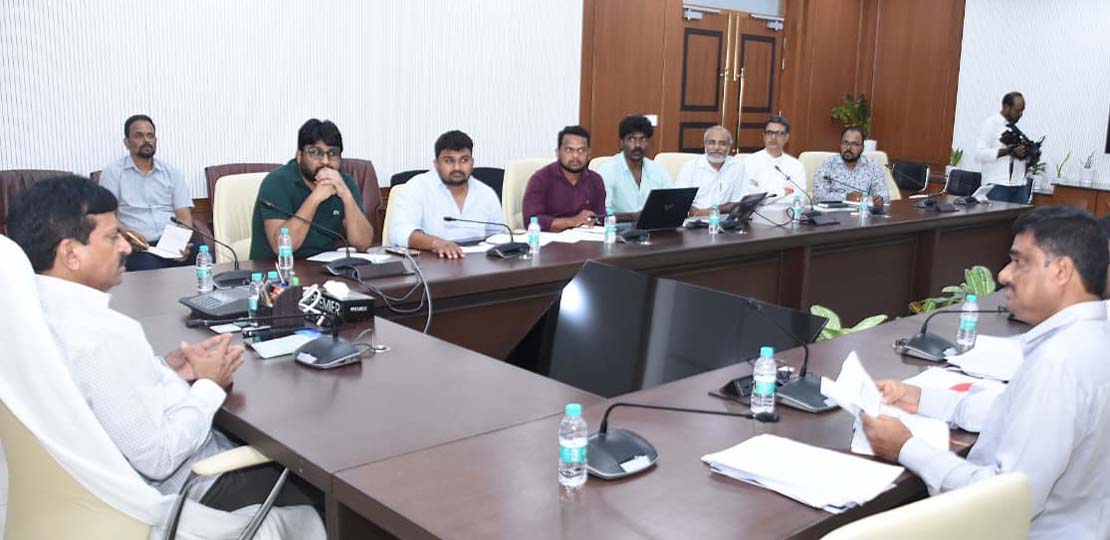 పట్టణ పేదలు సంతృప్తి చెందేలా ఇళ్ల డిజైన్