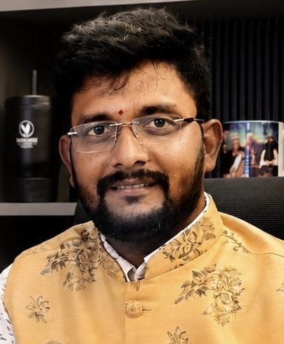 Dr Vamshidhar